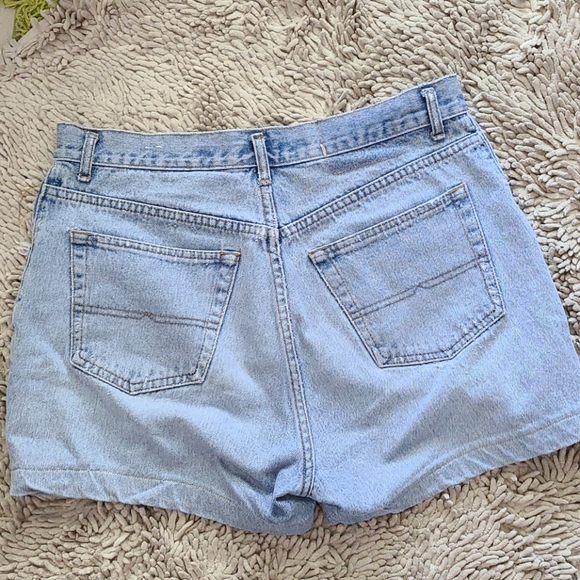 VTG DESTROYED JEAN SHORT, LIGHT WASH, XL - Picture 6 of 12